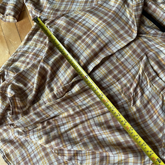 Aritzia Wilfred Free Tan Plaid Button Down Flannel Shirt - Picture 10 of 11